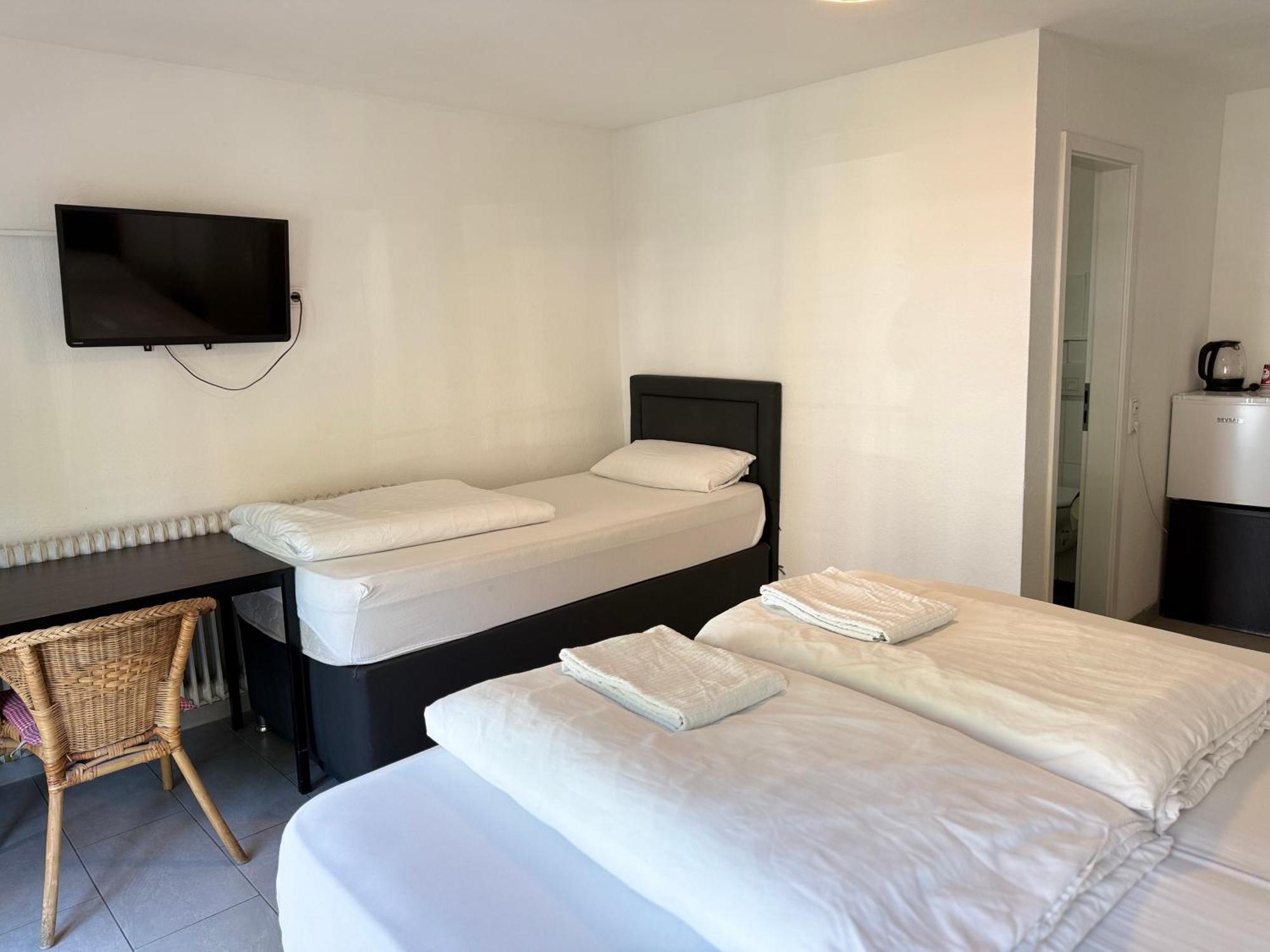Garni Emir Guest house Cologne