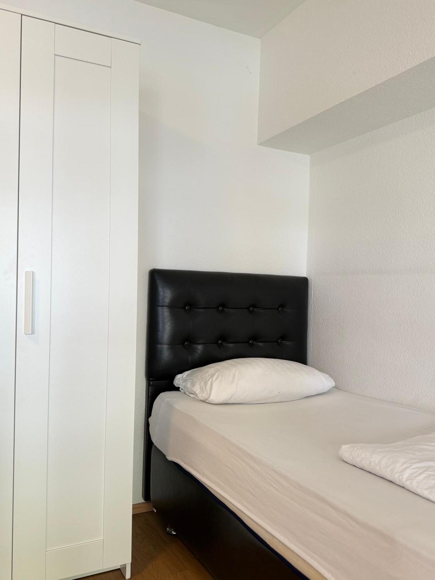 Garni Emir Guest house Cologne